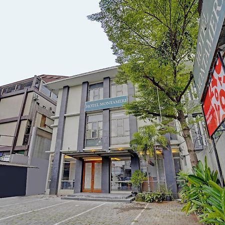 OYO Flagship 90501 Hotel Montameri Bandung Exterior foto