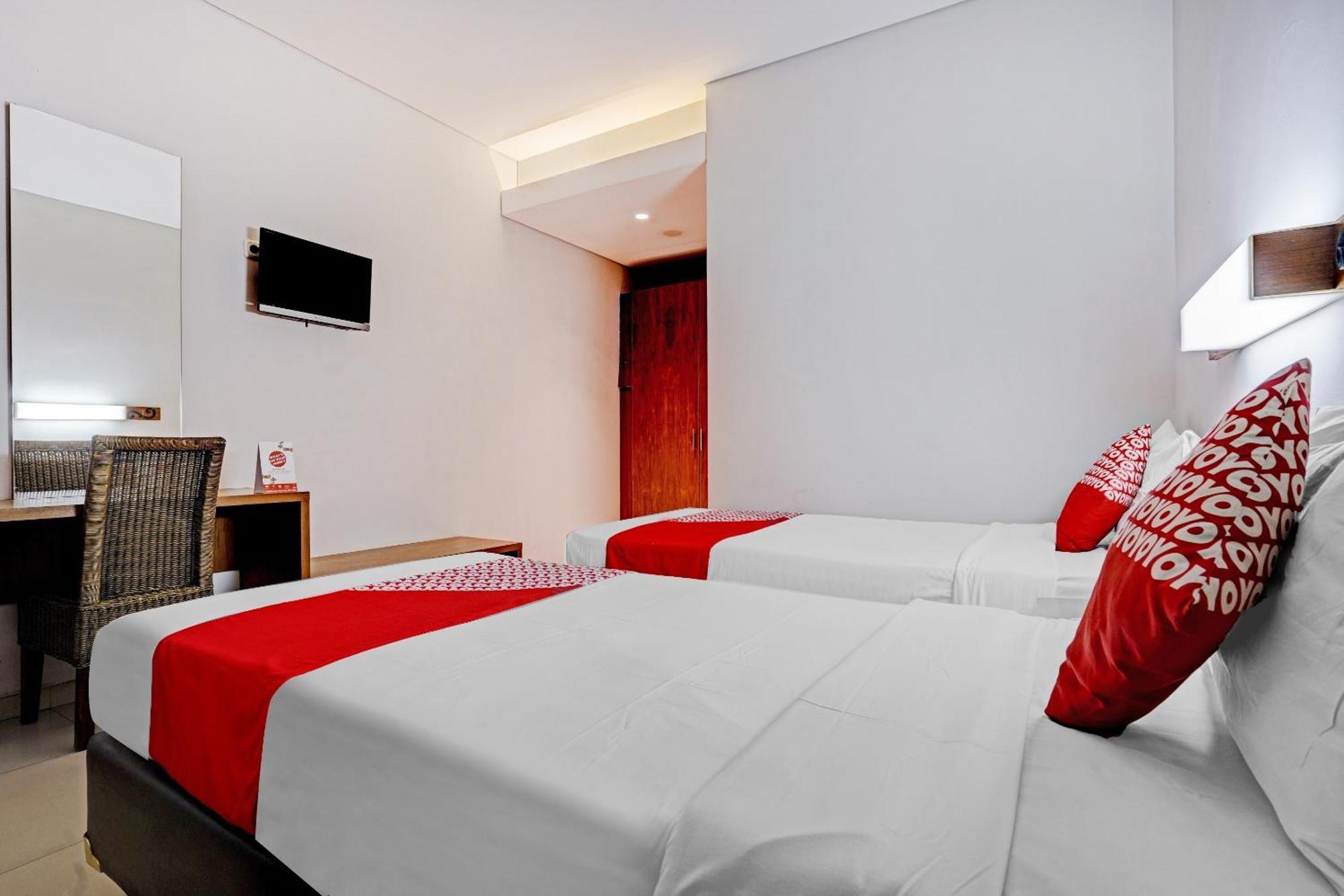 OYO Flagship 90501 Hotel Montameri Bandung Exterior foto